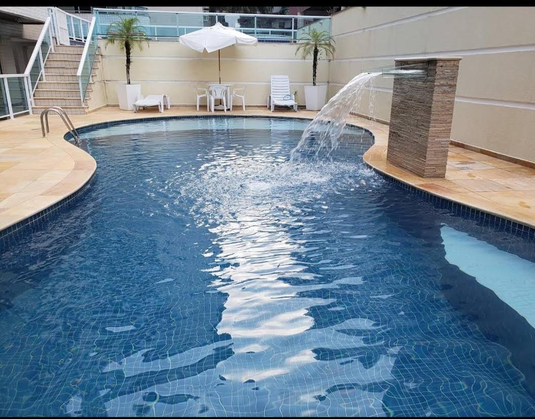 Apartamento Apto Grande Area Nobre Com Toda Comodidade E Sua Família !